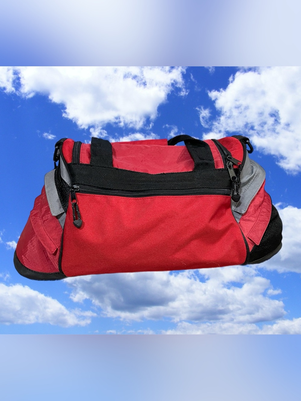 SPEEDO Weekend Duffle Bag - Picture 2 of 10